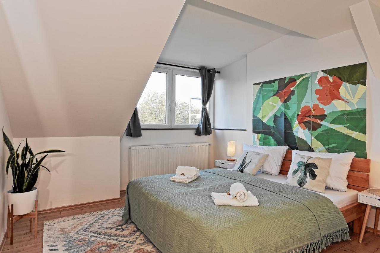 Stay&Dream - 75M² - Two Bedrooms - Kitchen - Netflix Essen Eksteriør bilde
